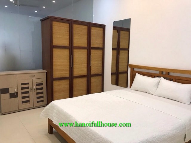 Brand-new one bedroom apartment in Linh Lang str, Ba Dinh dist for rent